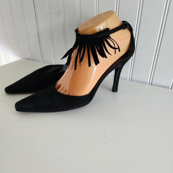 RARE Stuart Weitzman Fringelica Suede Point Toe Pump Black Ankle Strap Heel 7.5 - Picture 2 of 16